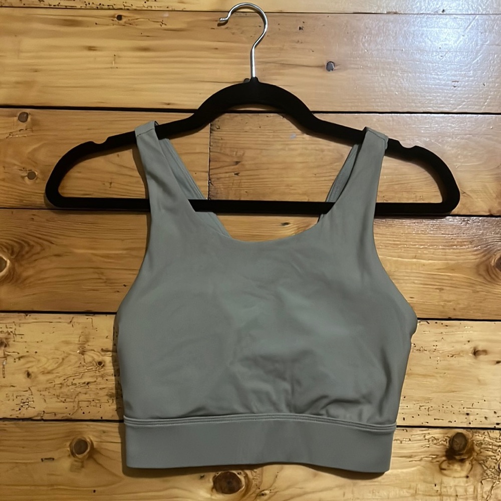 Fabletics sports bra